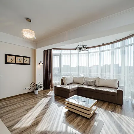 Perfect View Of The Center Apartment *